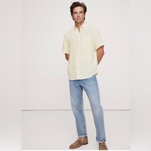Banana Republic Standard Fit Short Sleeve Linen Shirt 100% Linen Yellow Medium
